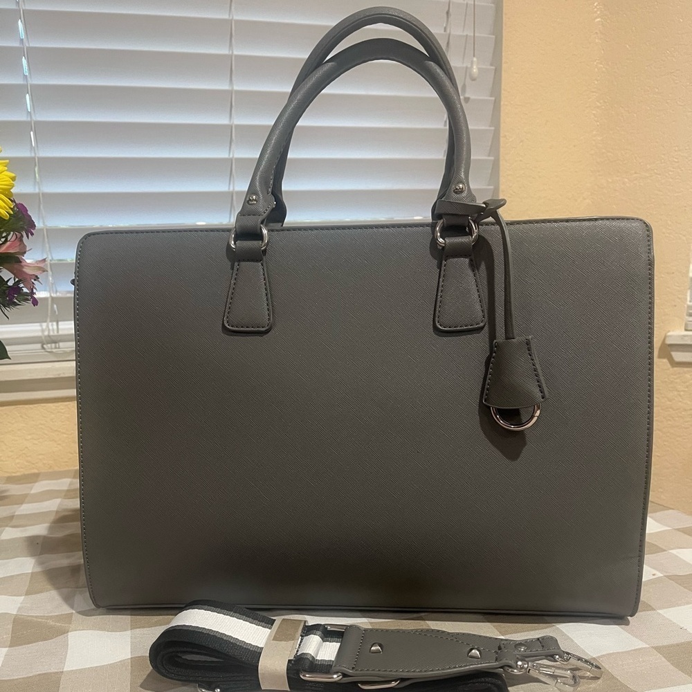 Leather Shoulder Bag NWT - Picture 4 of 7
